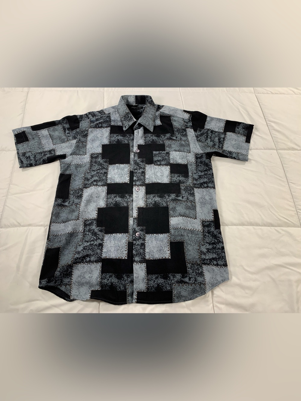 Pre loved PASSAGE shirt mens size L